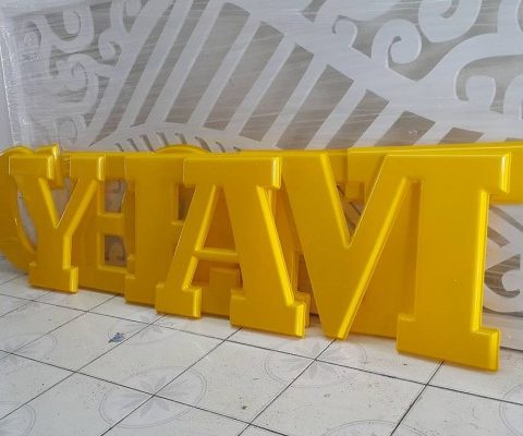 Biển hiệu quảng cáo mica 13