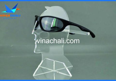 kệ trưng bày kính mắt 3 5